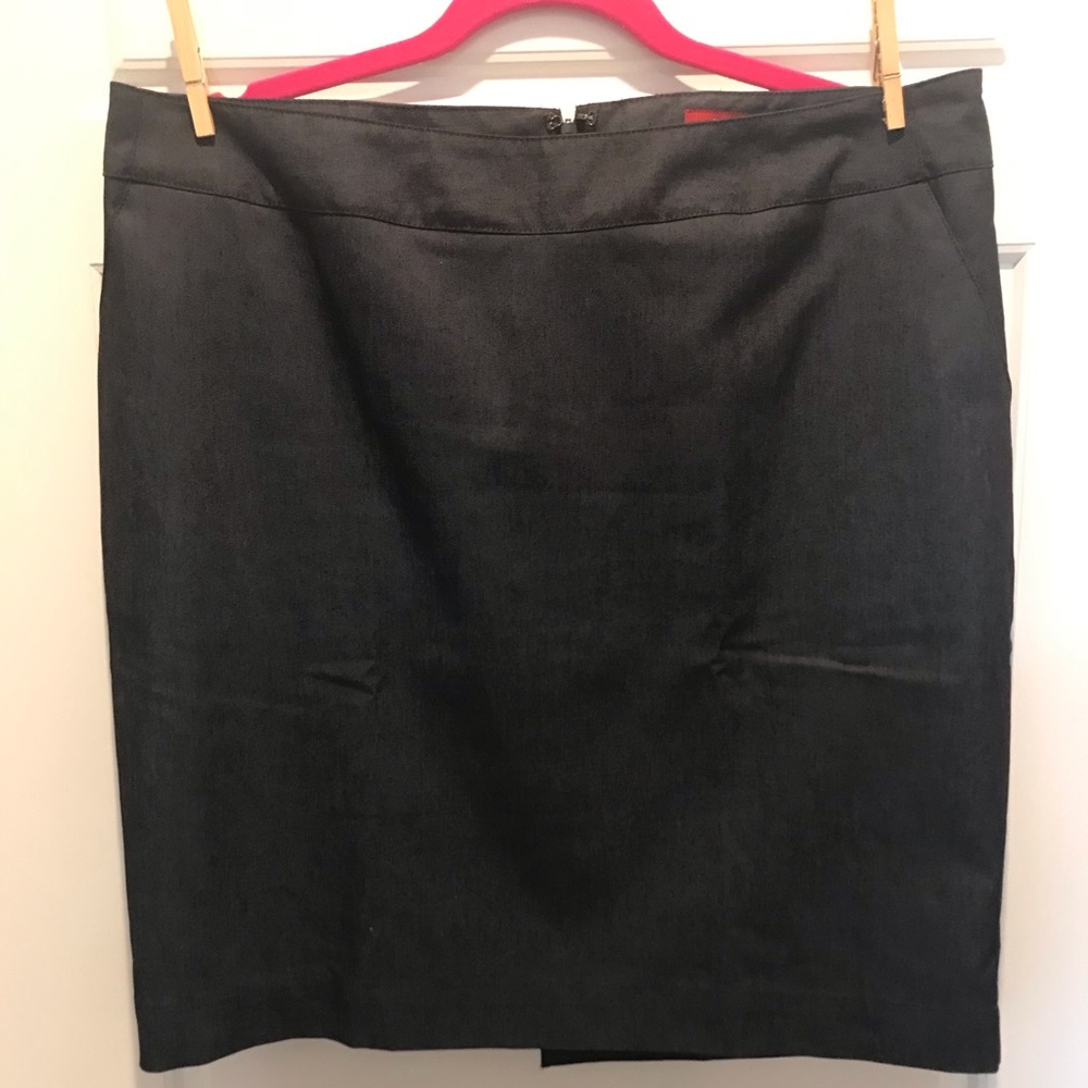 Merona Dress Denim Skirt: 14